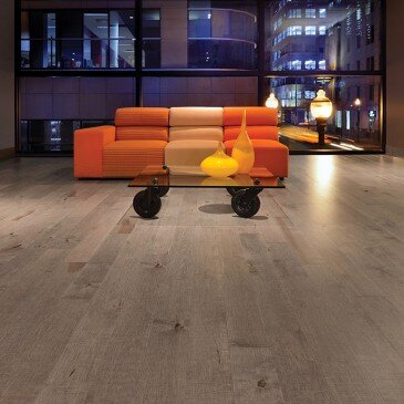 Brown Maple Hardwood flooring / Rock Cliff Mirage Imagine