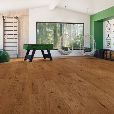 Brown Oak Hardwood flooring / Summer camp Mirage Lively
