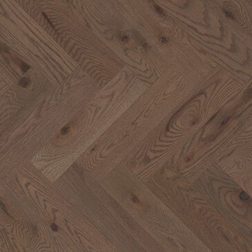 Brown Red Oak Hardwood flooring / Elora Mirage Escape